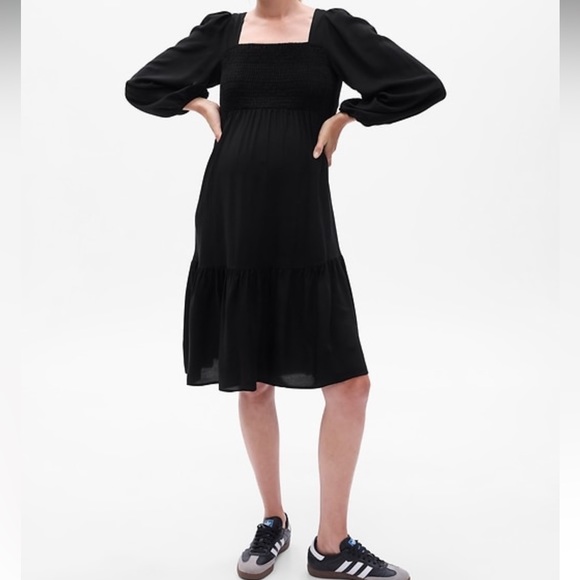 Gap Women’s Maternity Smocked Midi Dress